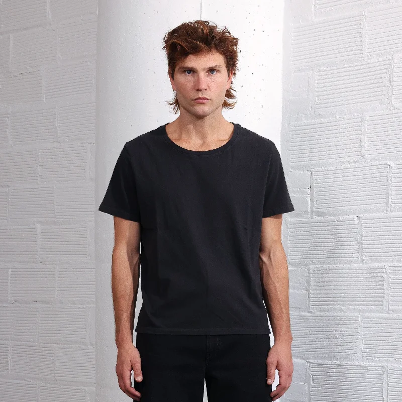 modern t-shirts for men -The Venice Half-Crop Tee