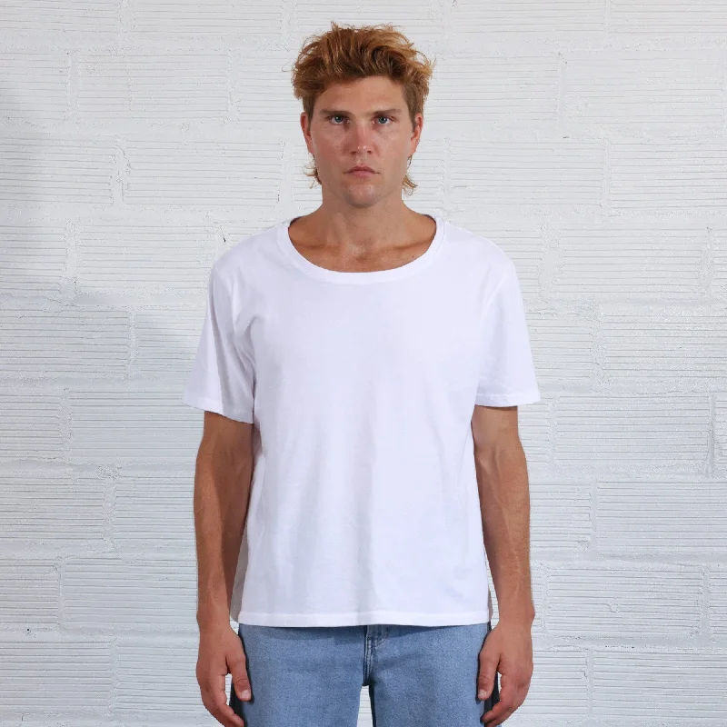 trendy t-shirts for men -The Venice Half-Crop Tee (Restock)